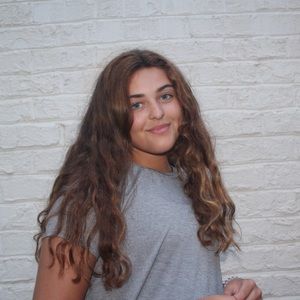 Meet your Posher, Adele